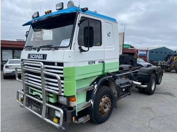 Alvaz teherautó SCANIA R142