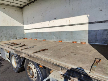 Dobozos felépítményű teherautó Scania R 480: 5 kép. Dobozos felépítményű teherautó Scania R 480: 5 kép.