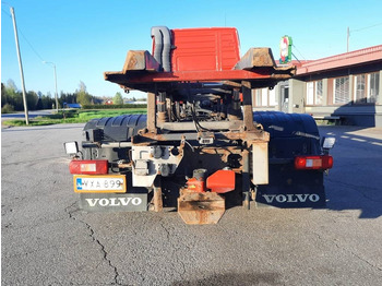 Cserefelépítményes teherautó Volvo FM-11: 5 kép. Cserefelépítményes teherautó Volvo FM-11: 5 kép.