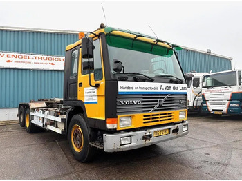 Horgos rakodó teherautó Volvo FL 12.380 6x2 A-RIDE (ORIGINAL DUTCH) HOOK-ARM CONTAINER SYSTEM (FULL STEEL SUSPENSION / REDUCTION AXLE / 10 TIRES / 8.000 KG. F: 2 kép.