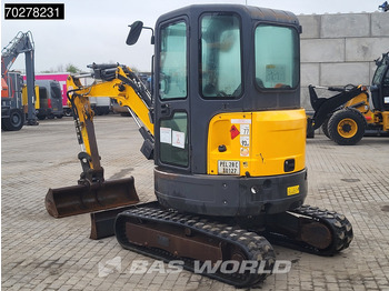 Minikotró Bobcat E26 EM: 3 kép.