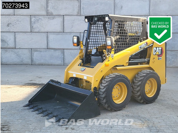 Mini homlokrakodó CATERPILLAR 216B3