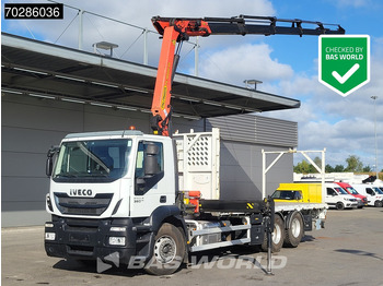 Platós teherautó IVECO Stralis