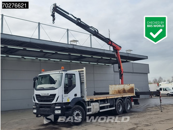 Platós teherautó IVECO Trakker