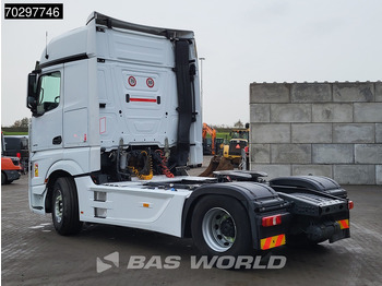 Nyergesvontató Mercedes-Benz Actros 1845 4X2 BigSpace Retarder ADR PTO: 2 kép. Nyergesvontató Mercedes-Benz Actros 1845 4X2 BigSpace Retarder ADR PTO: 2 kép.
