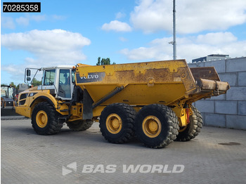 Csuklós dömper Volvo A30 F: 3 kép.