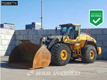 Gumikerekes homlokrakodó VOLVO L260H