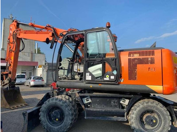 Gumikerekes kotró HITACHI ZX170W
