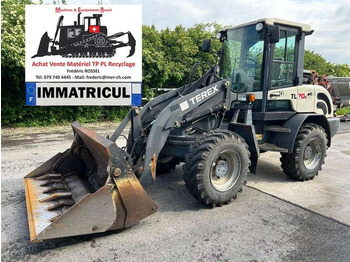 Gumikerekes homlokrakodó TEREX