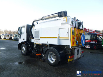 Utcaseprő gép Iveco Eurocargo ML150E22 4x2 Scarab Mistral 6.2 m3 sweeper: 3 kép. Utcaseprő gép Iveco Eurocargo ML150E22 4x2 Scarab Mistral 6.2 m3 sweeper: 3 kép.