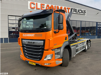 Horgos rakodó teherautó DAF CF 430