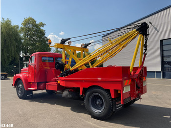 Vontató SCANIA