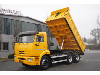Billenőplatós teherautó KAMAZ