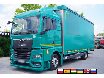 Ponyvás teherautó MAN TGX 18.470