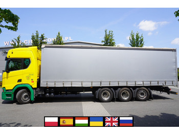 Ponyvás teherautó SCANIA R 650