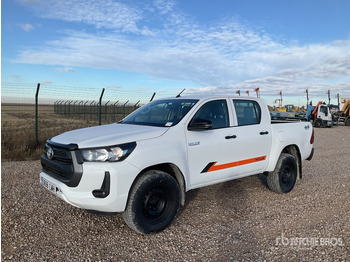 Pickup TOYOTA Hilux