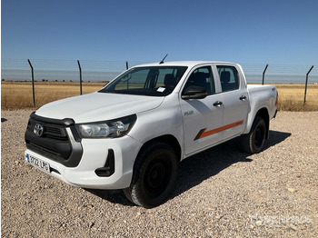 Pickup TOYOTA Hilux