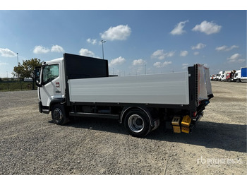 Platós teherautó RENAULT D