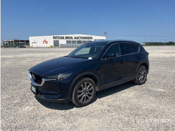 Terepjáró/ SUV MAZDA