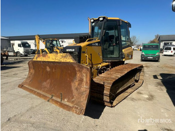 Buldózer CATERPILLAR D4K