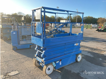 Ollós emelő 2012 Skyjack SJIII3226 Electric Scissor Lift: 3 kép. Ollós emelő 2012 Skyjack SJIII3226 Electric Scissor Lift: 3 kép.