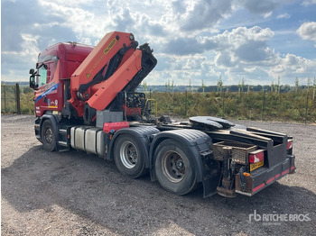 Nyergesvontató 2014 Scania 6x4 Sleeper Truck Tractor w/Crane: 4 kép.