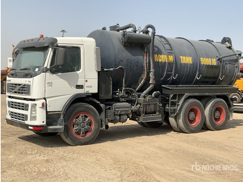 Szippantós autó VOLVO FM 400