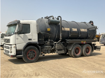 Szippantós autó VOLVO FM 400