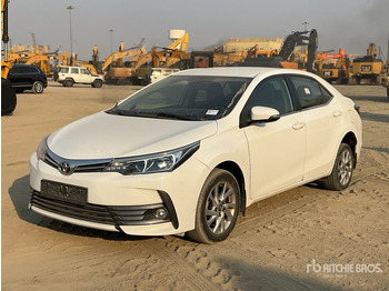 Autó TOYOTA