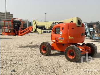 Személyemelő JLG 450AJ SERIES LL: 2 kép.