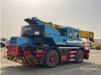Terepjáró mobil daru Kato KR25H: 3 kép.