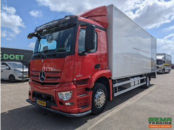 Dobozos felépítményű teherautó MERCEDES-BENZ Antos