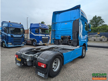 Nyergesvontató DAF XF 460 FT 4x2 Superspacecab Euro6A - Navi - Side skirts - NL truck: 3 kép.