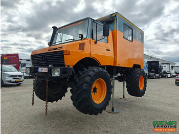 Teherautó UNIMOG