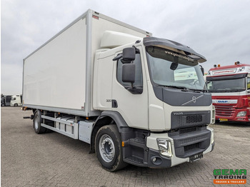 Dobozos felépítményű teherautó Volvo FE320 4x2 Dagcab Euro6 - Gesloten Opbouw 7.6m + Laadklep 2000KG - ZijDeuren - VolledigLuchtgeveerd: 2 kép. Dobozos felépítményű teherautó Volvo FE320 4x2 Dagcab Euro6 - Gesloten Opbouw 7.6m + Laadklep 2000KG - ZijDeuren - VolledigLuchtgeveerd: 2 kép.