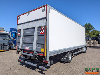 Dobozos felépítményű teherautó Volvo FL240 4x2 Dagcab Euro6 - 12T - Gesloten/Geïsoleerde Bak 7.5M - Bakverwarming - Laadklep 1500KG - Camera: 4 kép.
