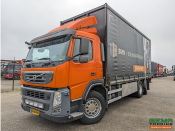 Ponyvás teherautó VOLVO FM 330