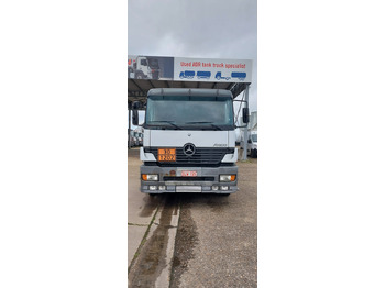 Tartályos teherautó MERCEDES: 5 kép. Tartályos teherautó MERCEDES: 5 kép.