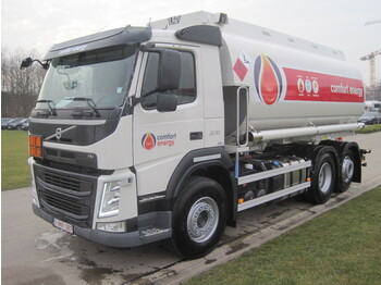 Tartályos teherautó VOLVO FM