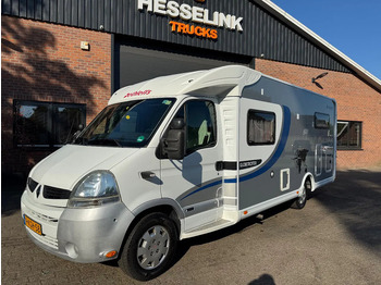 Félintegrált lakóautó RENAULT