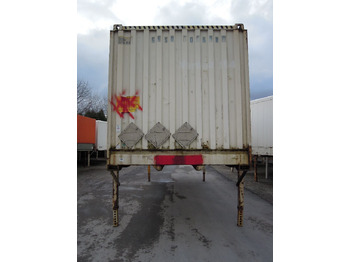 Tengeri konténer BDF-System 7.450 mm lang,: 3 kép. Tengeri konténer BDF-System 7.450 mm lang,: 3 kép.