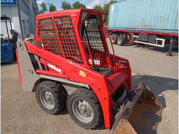 Bobcat S 100 Kompaktlader 1.8t. 925h ServiceNeu! lízing Bobcat S 100 Kompaktlader 1.8t. 925h ServiceNeu!: 3 kép. Bobcat S 100 Kompaktlader 1.8t. 925h ServiceNeu! lízing Bobcat S 100 Kompaktlader 1.8t. 925h ServiceNeu!: 3 kép.