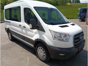 Kisbusz FORD Transit
