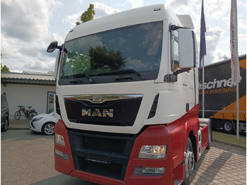 Nyergesvontató MAN TGX 18.440
