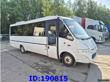 Távolsági busz IVECO