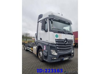Alvaz teherautó MERCEDES-BENZ Actros 2542