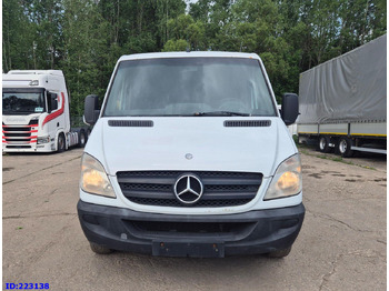 Távolsági busz MERCEDES-BENZ Sprinter 213 - Euro5: 2 kép.