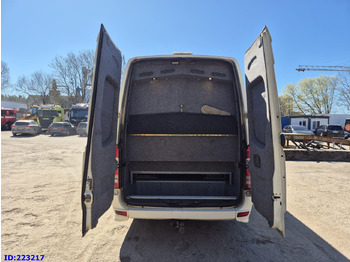 Távolsági busz MERCEDES-BENZ Sprinter 518 VIP Prostyle 17-Place (Motor defekt): 5 kép.