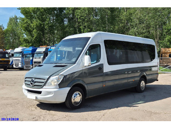 Távolsági busz MERCEDES-BENZ Sprinter 519