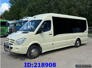 Távolsági busz MERCEDES-BENZ Sprinter 519